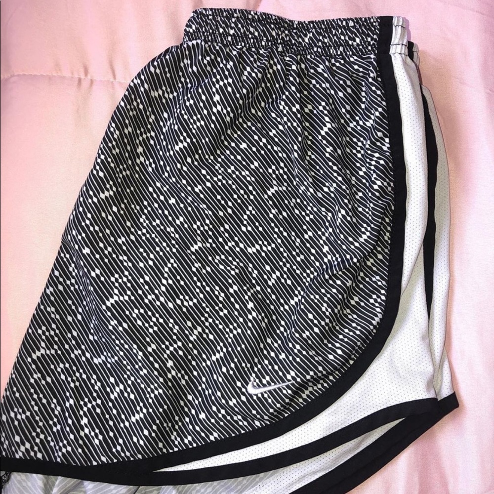 Nike tempo shorts